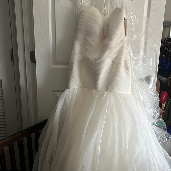 Truly Zac Posen organza wedding gown nwt - Picture 4 of 13
